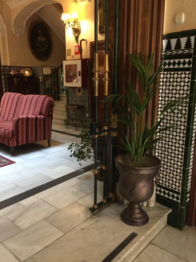 Hotel Europa Boutique Sevilla Kültér fotó