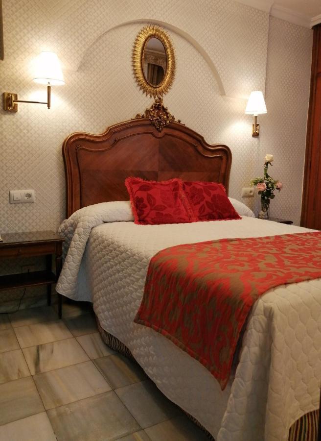 Hotel Europa Boutique Sevilla Kültér fotó